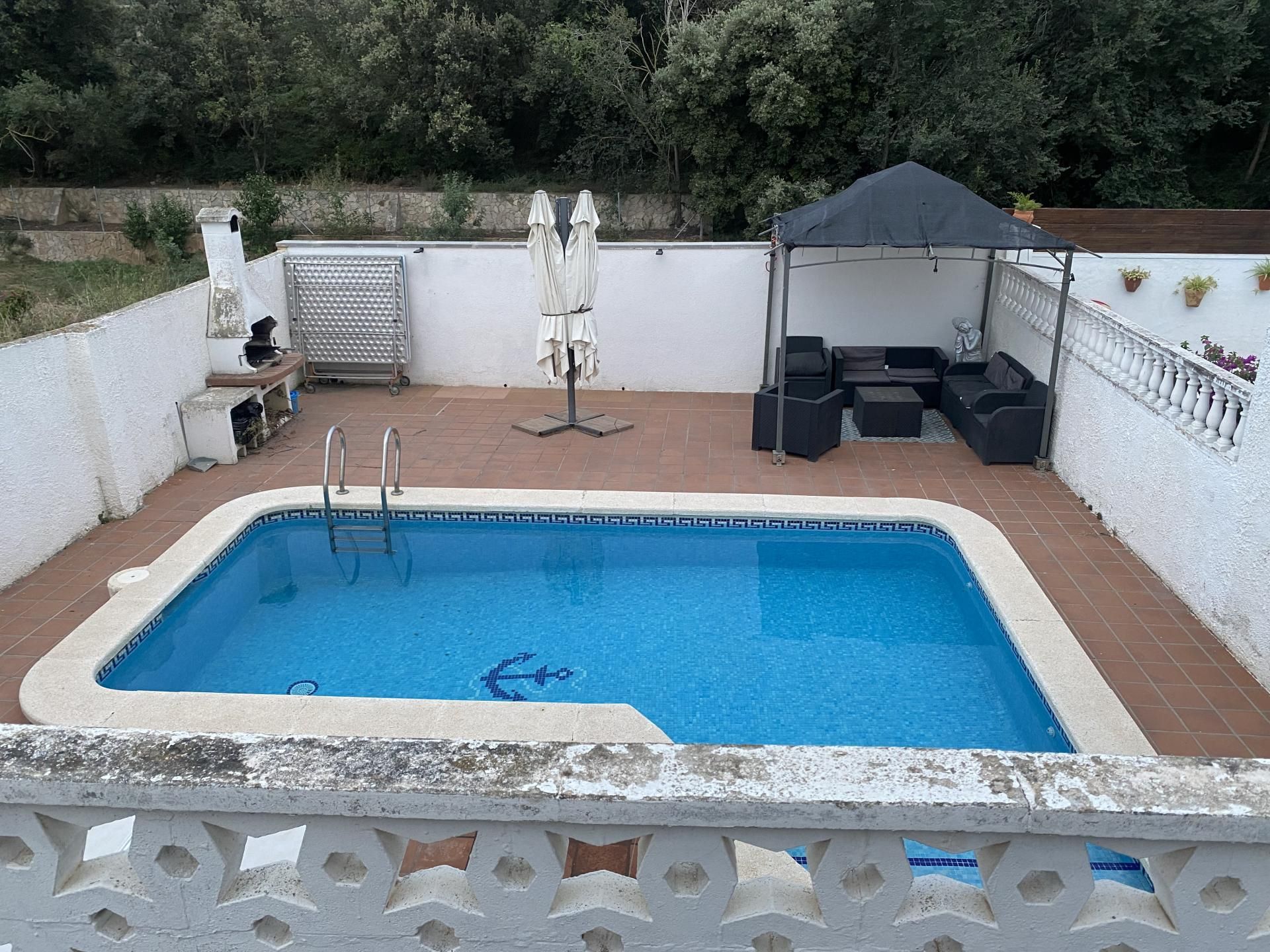 Piscina de Casa adosada en venda en Albinyana amb Aire condicionat, Terrassa i Traster