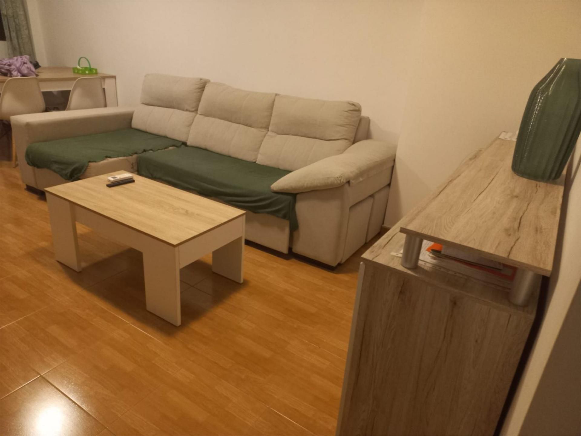 Sala d'estar de Pis en venda en San Isidro amb Aire condicionat, Calefacció i Terrassa