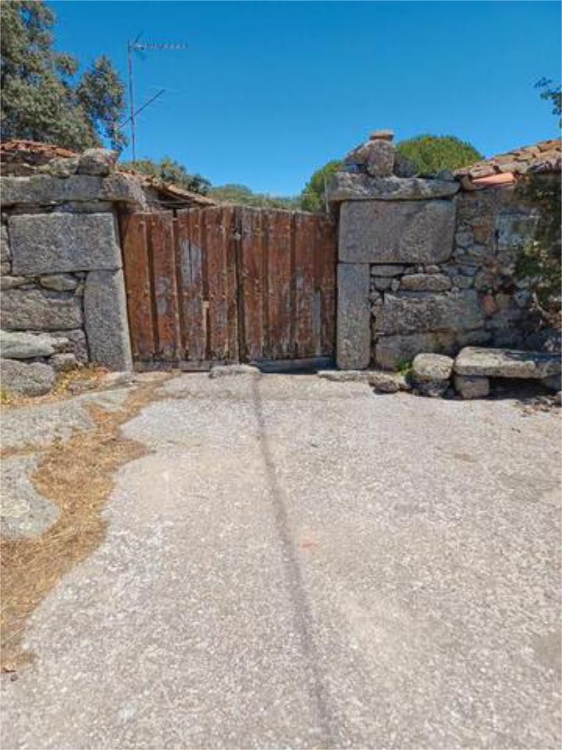 Vista exterior de Casa o chalet en venta en Villardiegua de la Ribera con Jardín privado