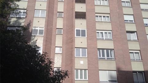 Photo 2 of Flat for sale in Calle Puerto de Ventana, 7, El Polígono, Gijón