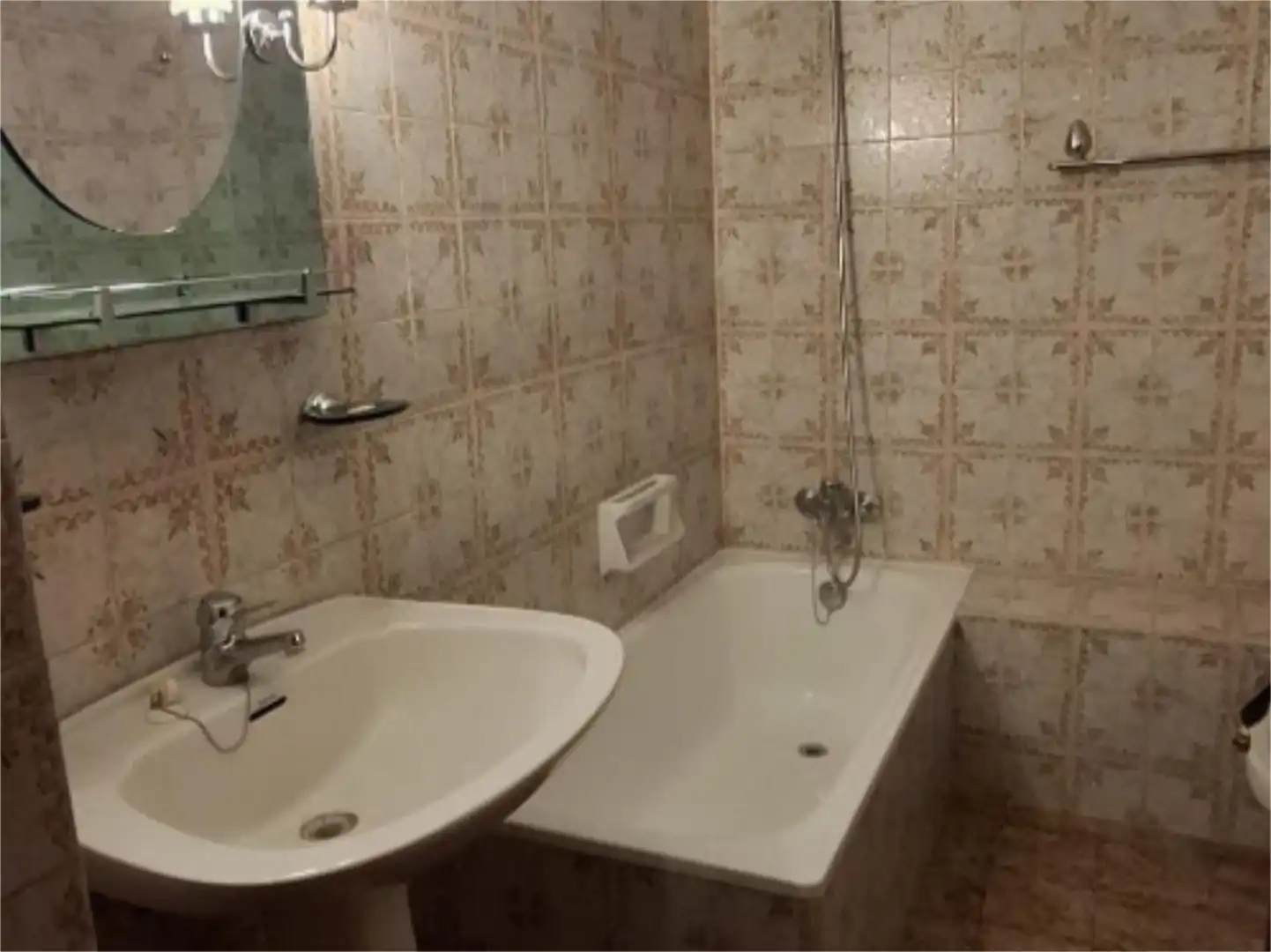 Baño de Piso en venta en Gijón  con Calefacción, Parquet y Terraza