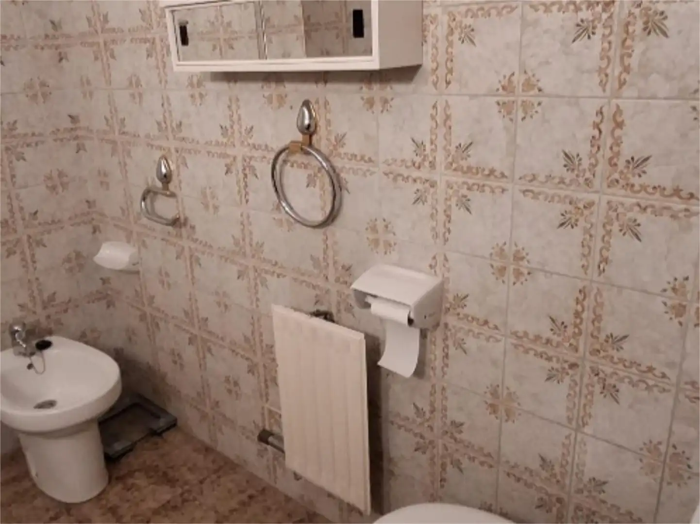 Baño de Piso en venta en Gijón  con Calefacción, Parquet y Terraza