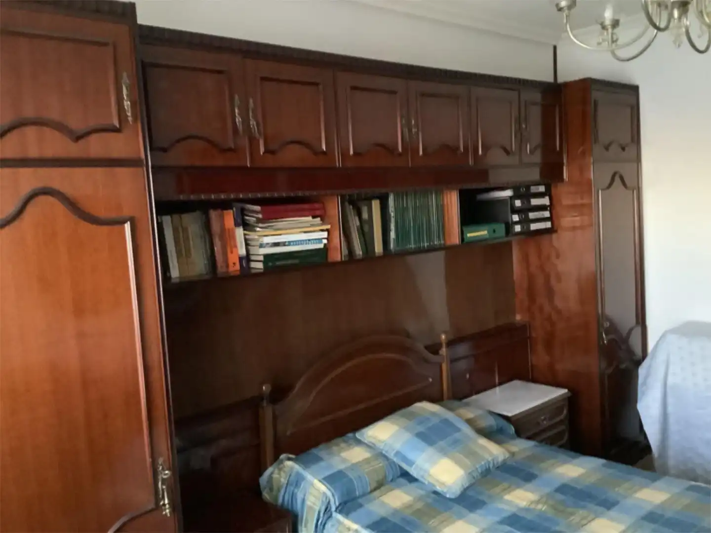 Habitación de Piso en venta en Gijón  con Calefacción, Parquet y Terraza