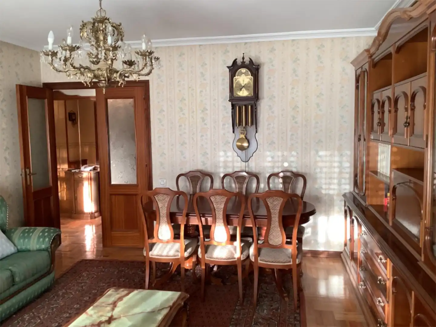 Comedor de Piso en venta en Gijón  con Calefacción, Parquet y Terraza