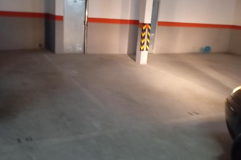 Garatge de lloguer a Calle de Río Tajo, 5, Urbanización San Isidro, Toledo - imatge 1 Foto 1 de Garatge de lloguer a Calle de Río Tajo, 5, Urbanización San Isidro, Toledo