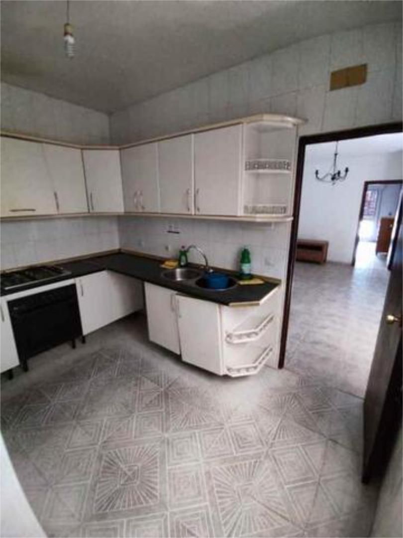 Kitchen of Flat for sale in  Sevilla Capital