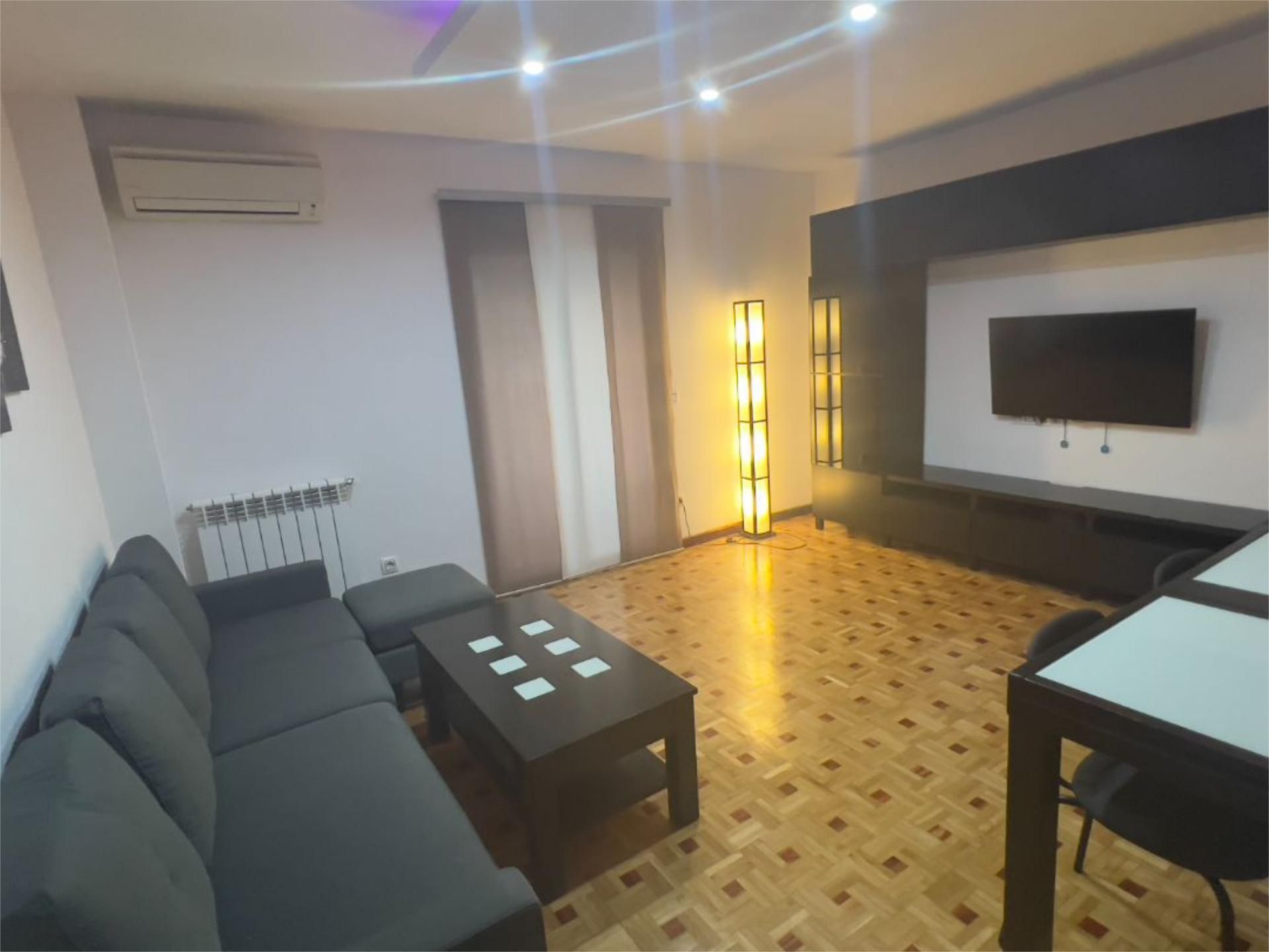 Flat to rent in Calle de Petra Sánchez, Coslada pueblo