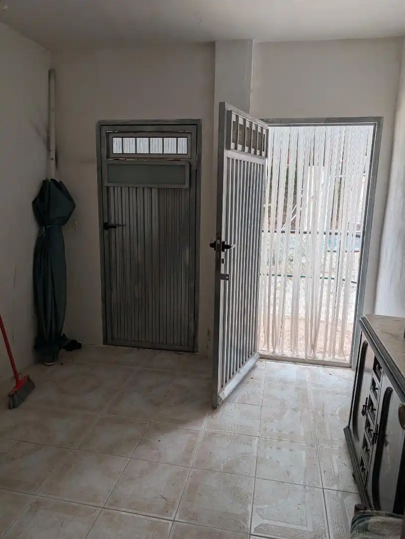 Houses for sale in Particular Placita Caball, 68, Albalat dels Tarongers Houses for sale in Albalat dels Tarongers with Air Conditioner, Terrace and Swimming Pool
