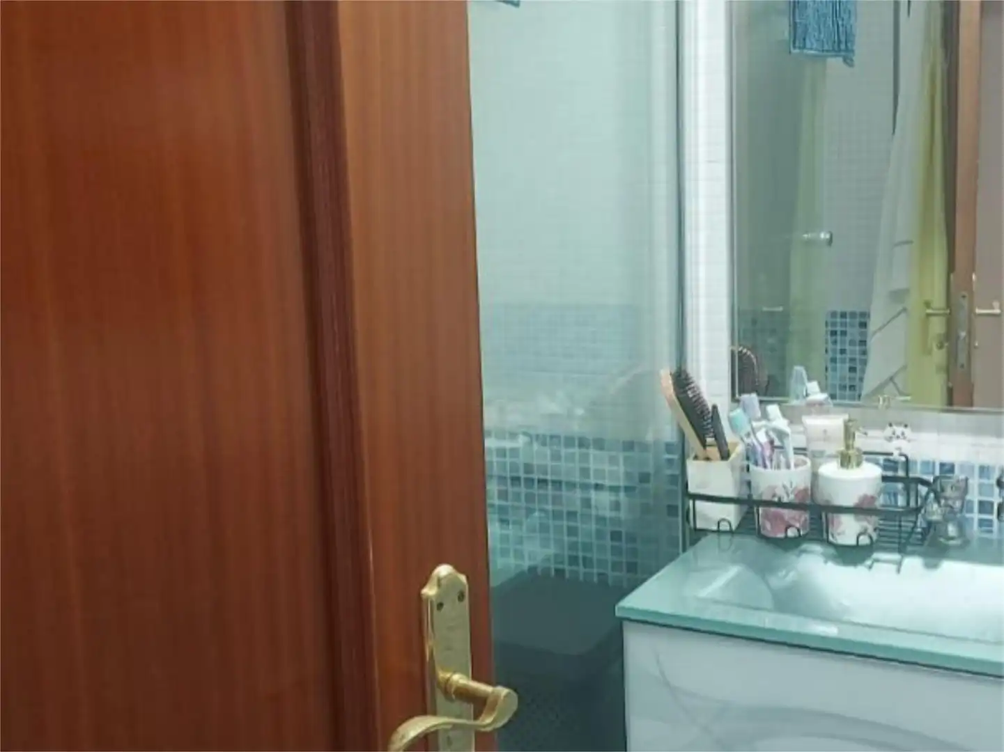 Flat for sale in Calle Gómez Ocaña, 4, Camino de Antequera Bathroom of Flat for sale in Málaga with Air Conditioner, Heating and Storage room