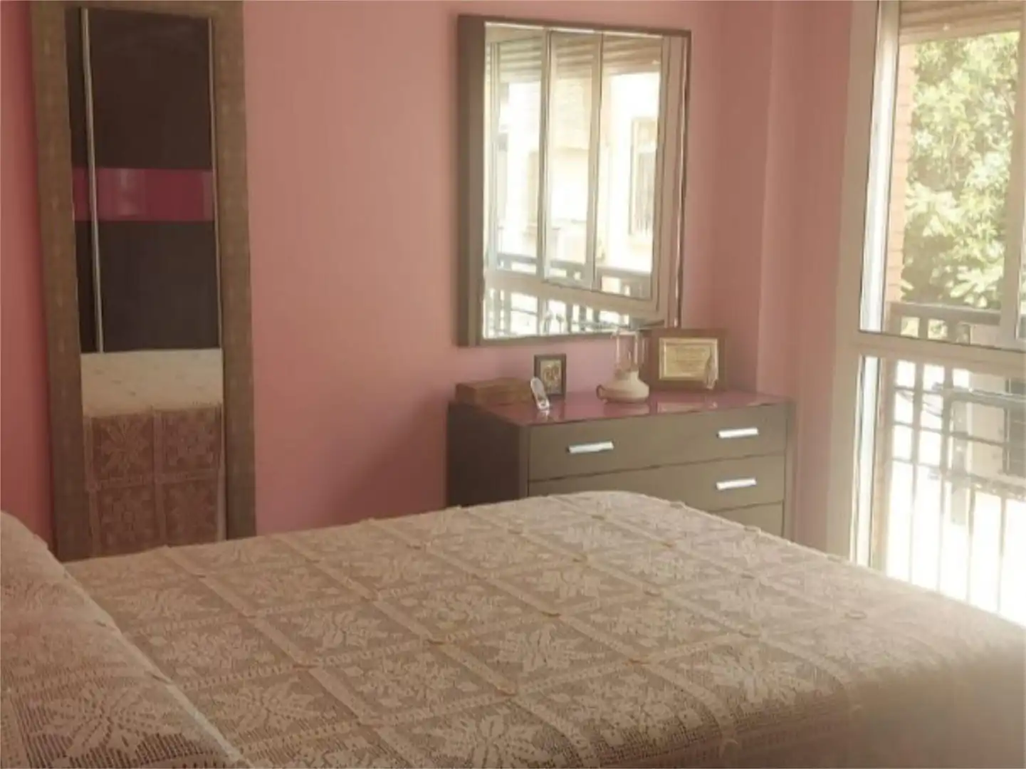 Flat for sale in Calle Gómez Ocaña, 4, Camino de Antequera Bedroom of Flat for sale in Málaga with Air Conditioner, Heating and Storage room