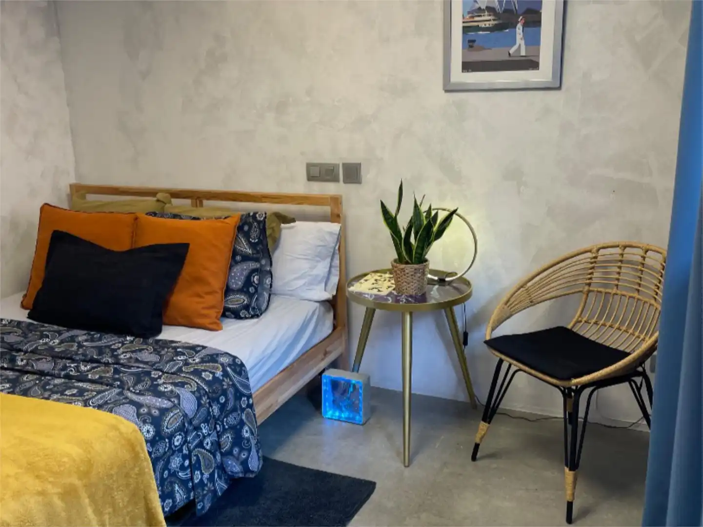 Bedroom of Flat for share in Madrid  with Air Conditioner, Heating and Terrace