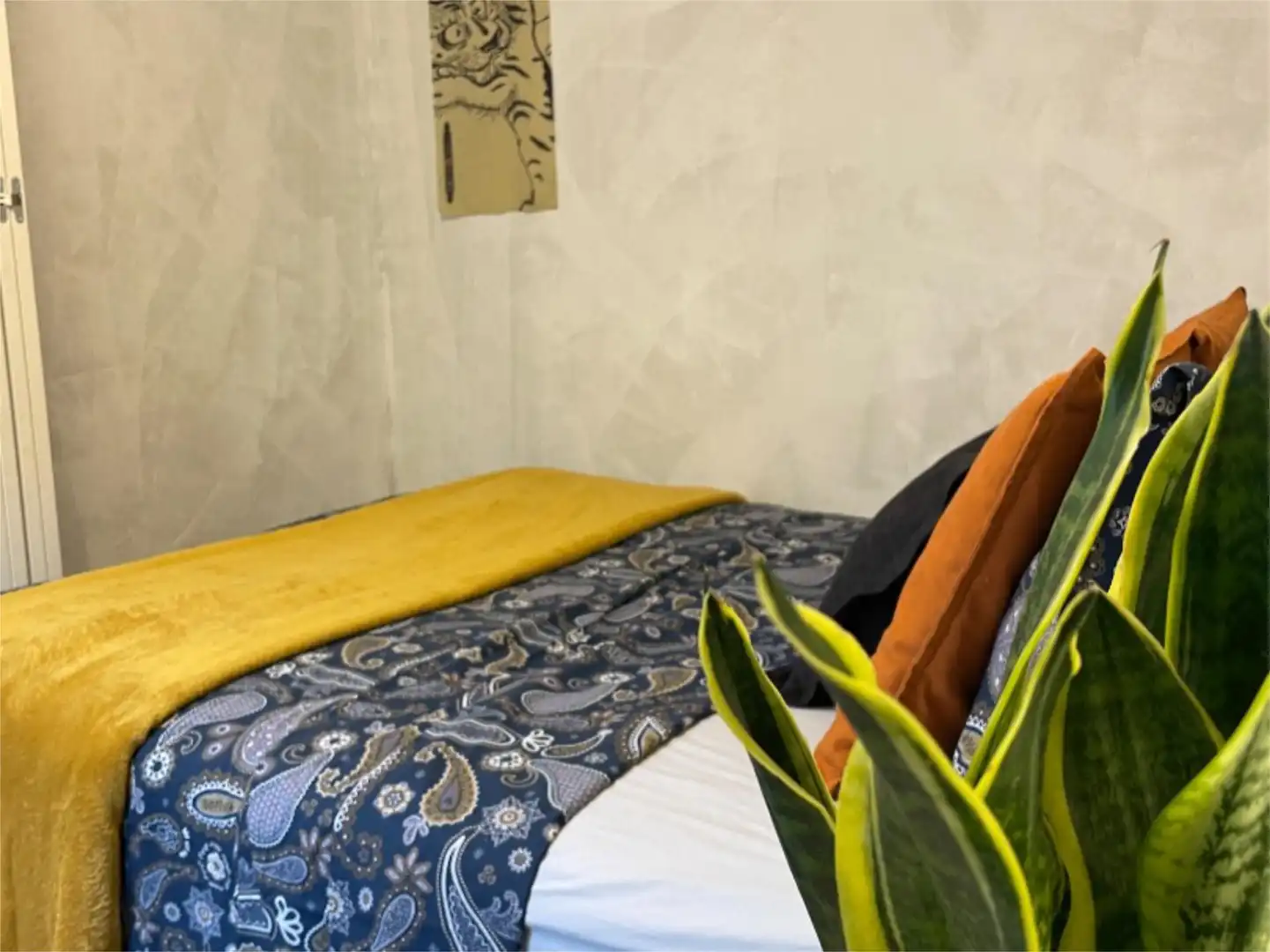 Bedroom of Flat for share in Madrid  with Air Conditioner, Heating and Terrace