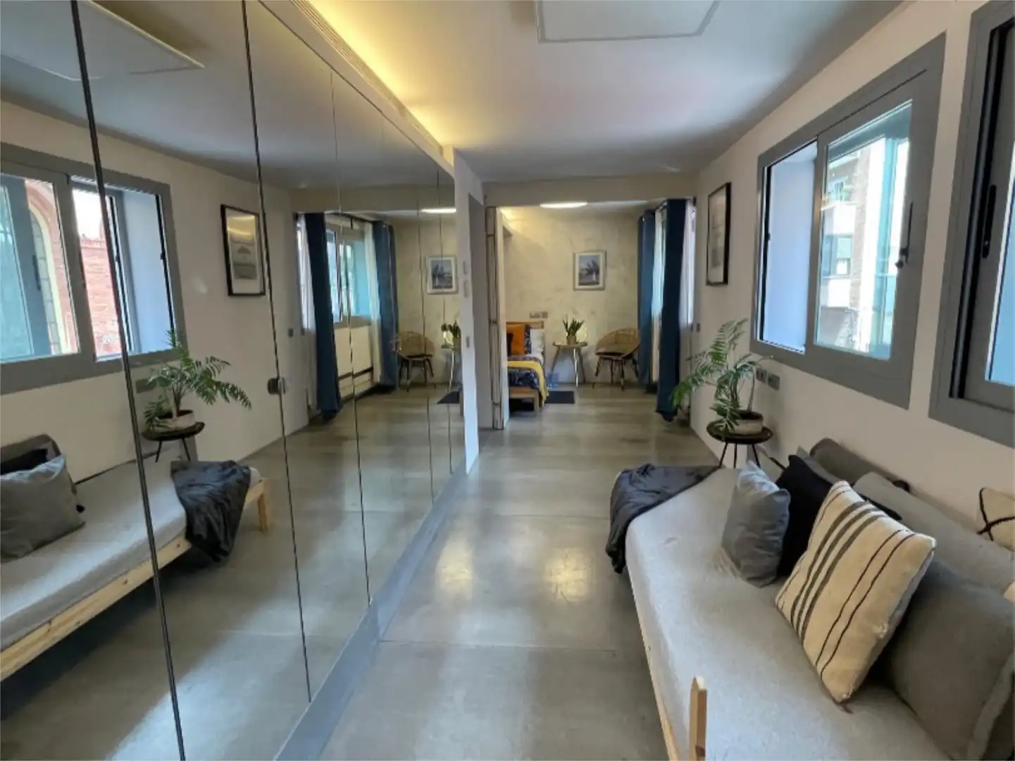 Flat for share in Madrid  with Air Conditioner, Heating and Terrace