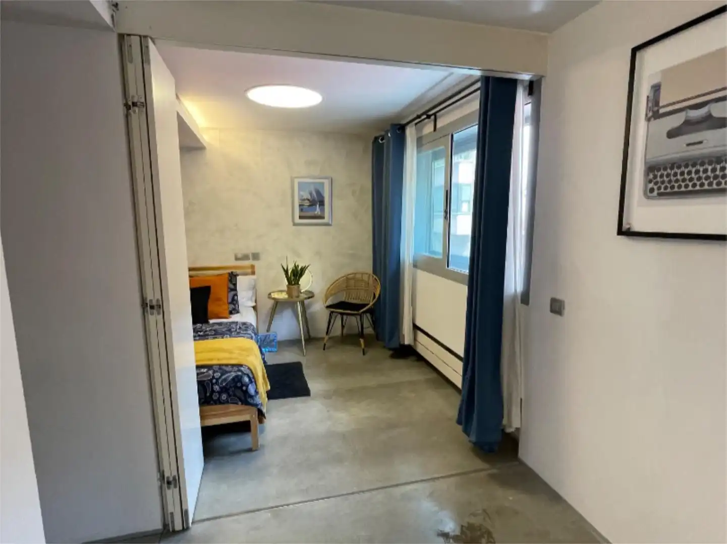 Bedroom of Flat for share in Madrid  with Air Conditioner, Heating and Terrace