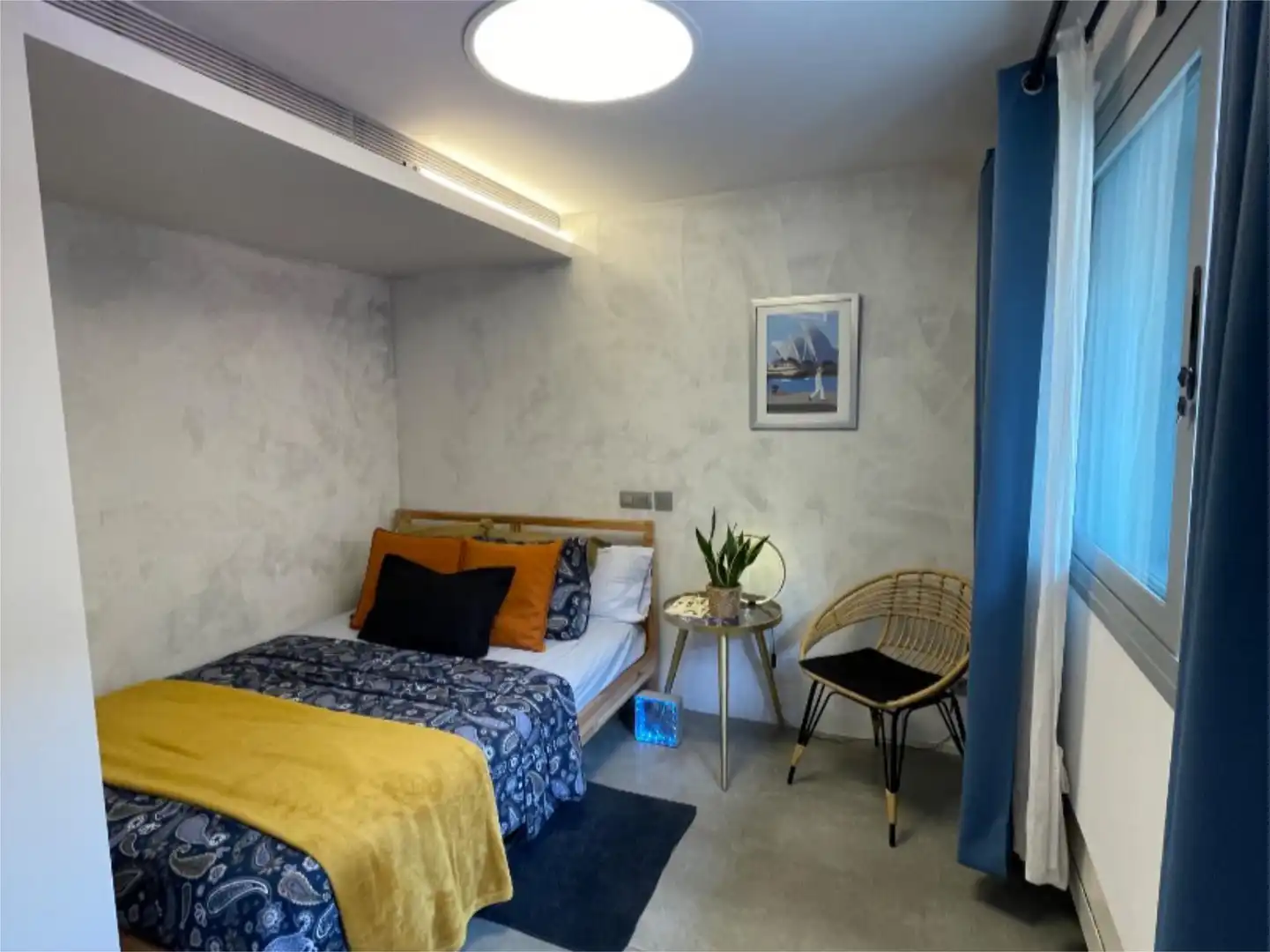 Bedroom of Flat for share in Madrid  with Air Conditioner, Heating and Terrace