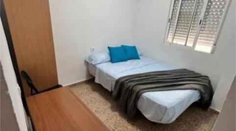 Apartment to share in La Creu Coberta, Valencia - image 2 Photo 2 of Apartment to share in La Creu Coberta, Valencia