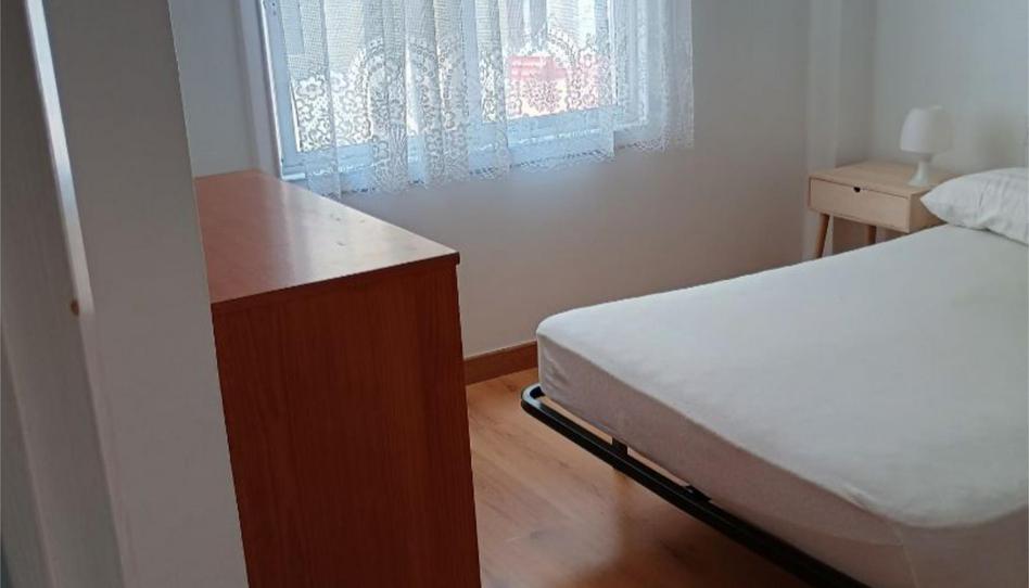 Flat to rent in Rúa Álvaro Cunqueiro, 9, Esteiro, A Coruña - image 1 Photo 1 of Flat to rent in Rúa Álvaro Cunqueiro, 9, Esteiro, A Coruña