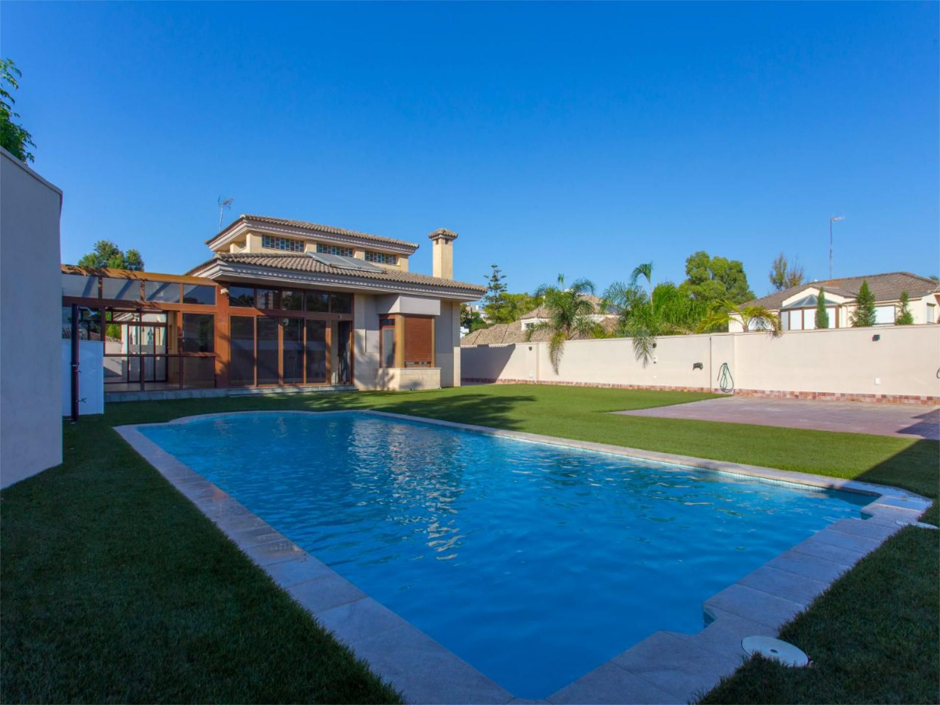 Swimming pool of House or chalet for sale in Jerez de la Frontera  with Air Conditioner, Heating and Private garden