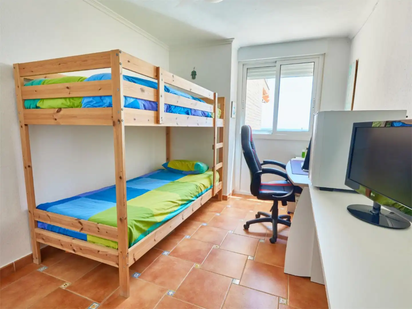 Flat for rent in Avenida Jaime I el Conquistador, Playa Muchavista Bedroom of Flat for rent in El Campello with Air Conditioner, Terrace and Storage room