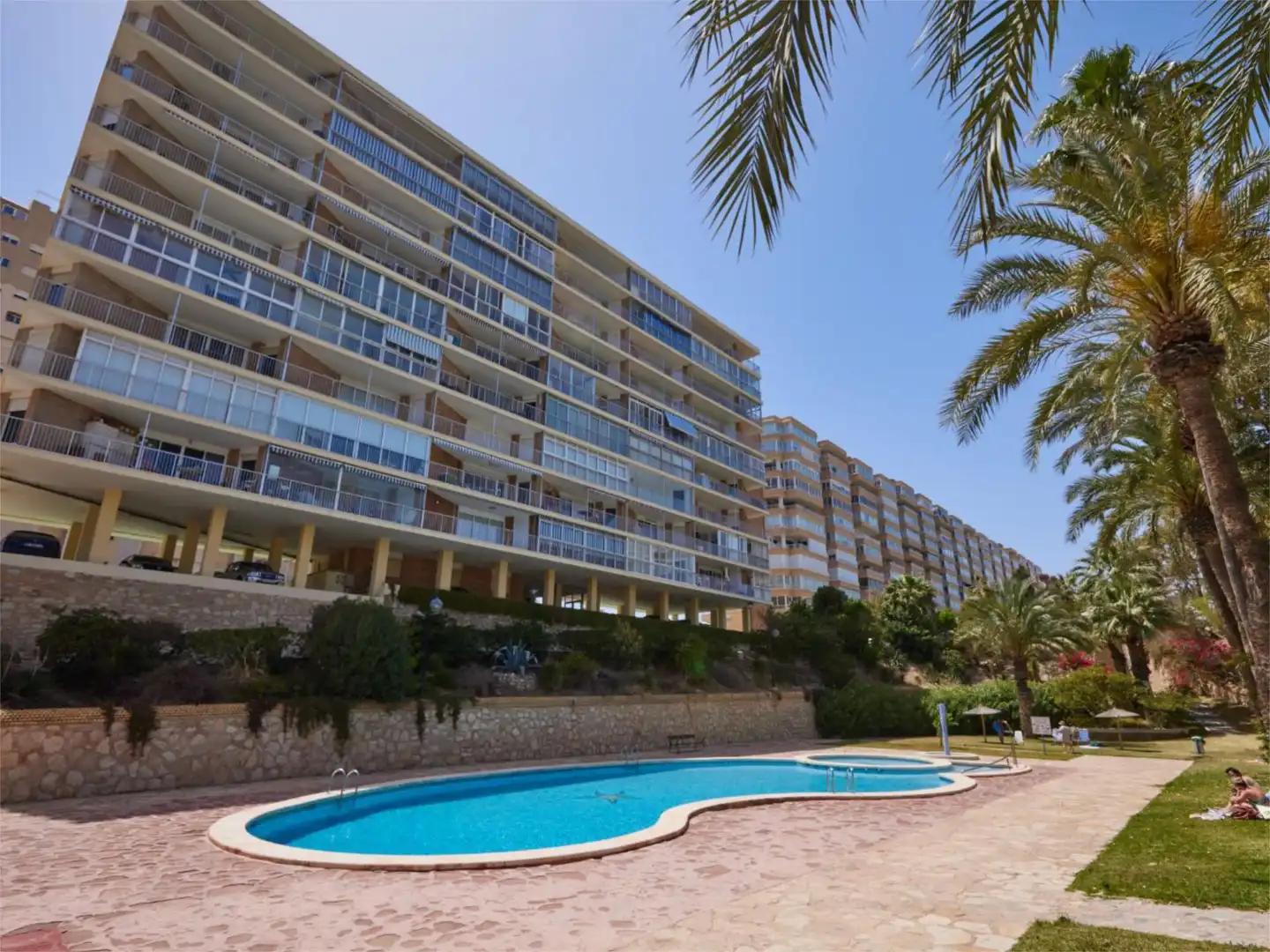 Flat for rent in Avenida Jaime I el Conquistador, Playa Muchavista Swimming pool of Flat for rent in El Campello with Air Conditioner, Terrace and Storage room