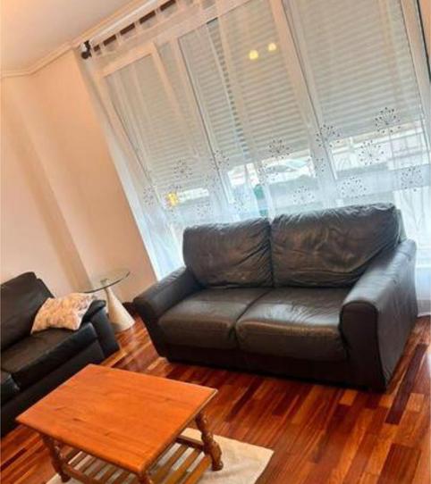 Photo 2 of Flat to rent in Soto de la Marina, Cantabria