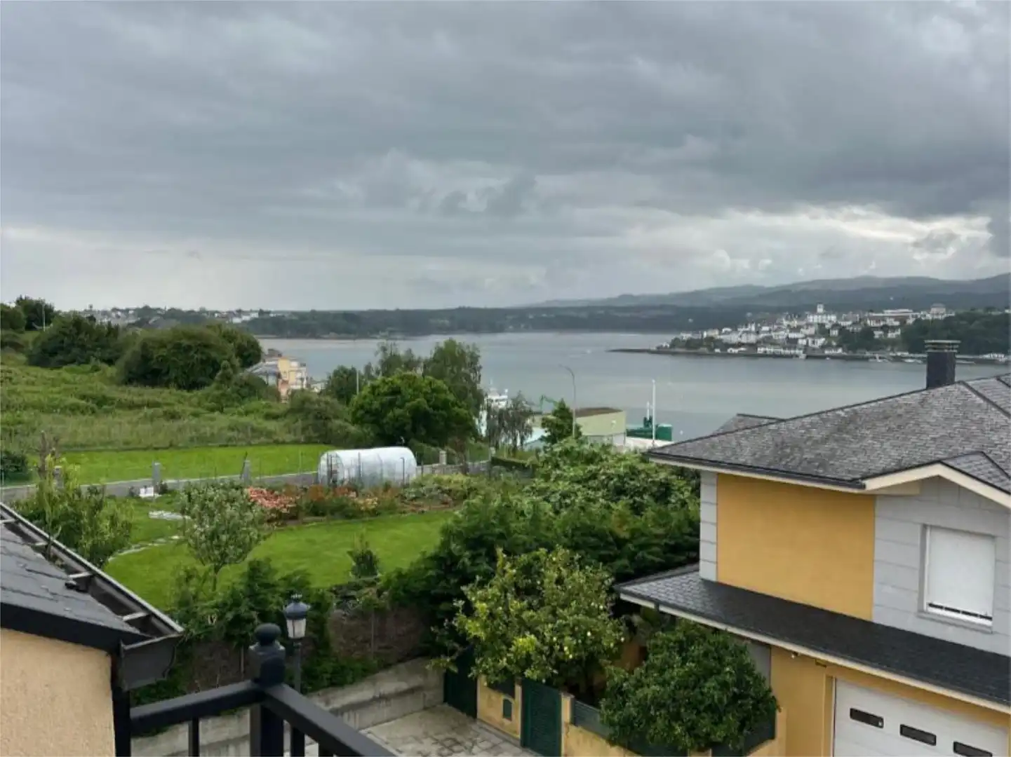Exterior view of Houses for sale in Ribadeo  with Terrace and Balcony