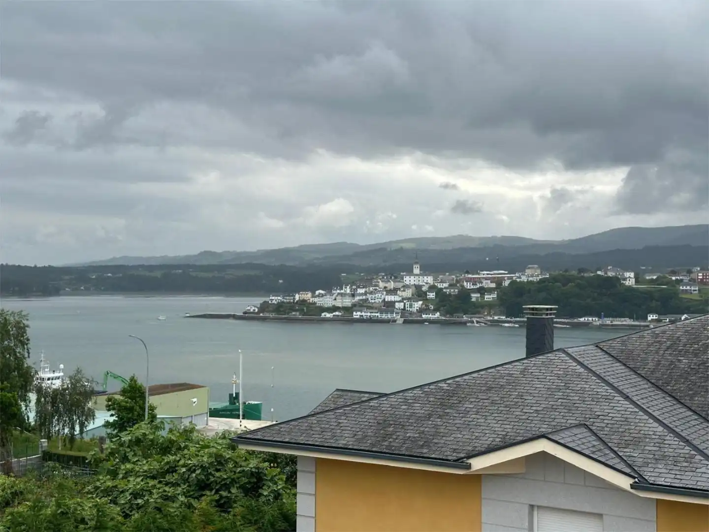 Exterior view of Houses for sale in Ribadeo  with Terrace and Balcony