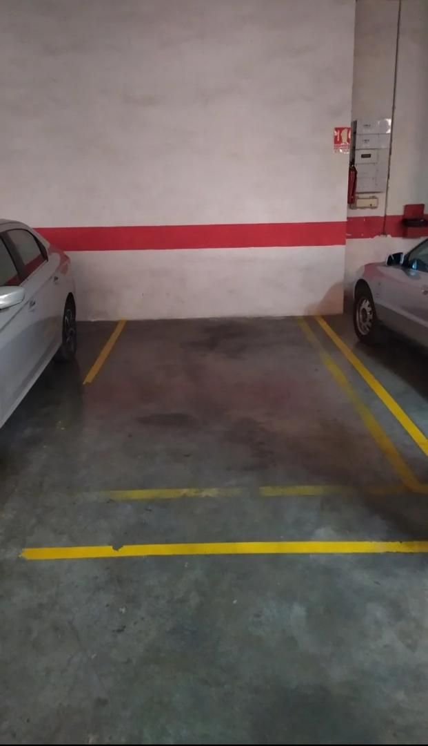 Aparcament de Garatge de lloguer en  Granada Capital