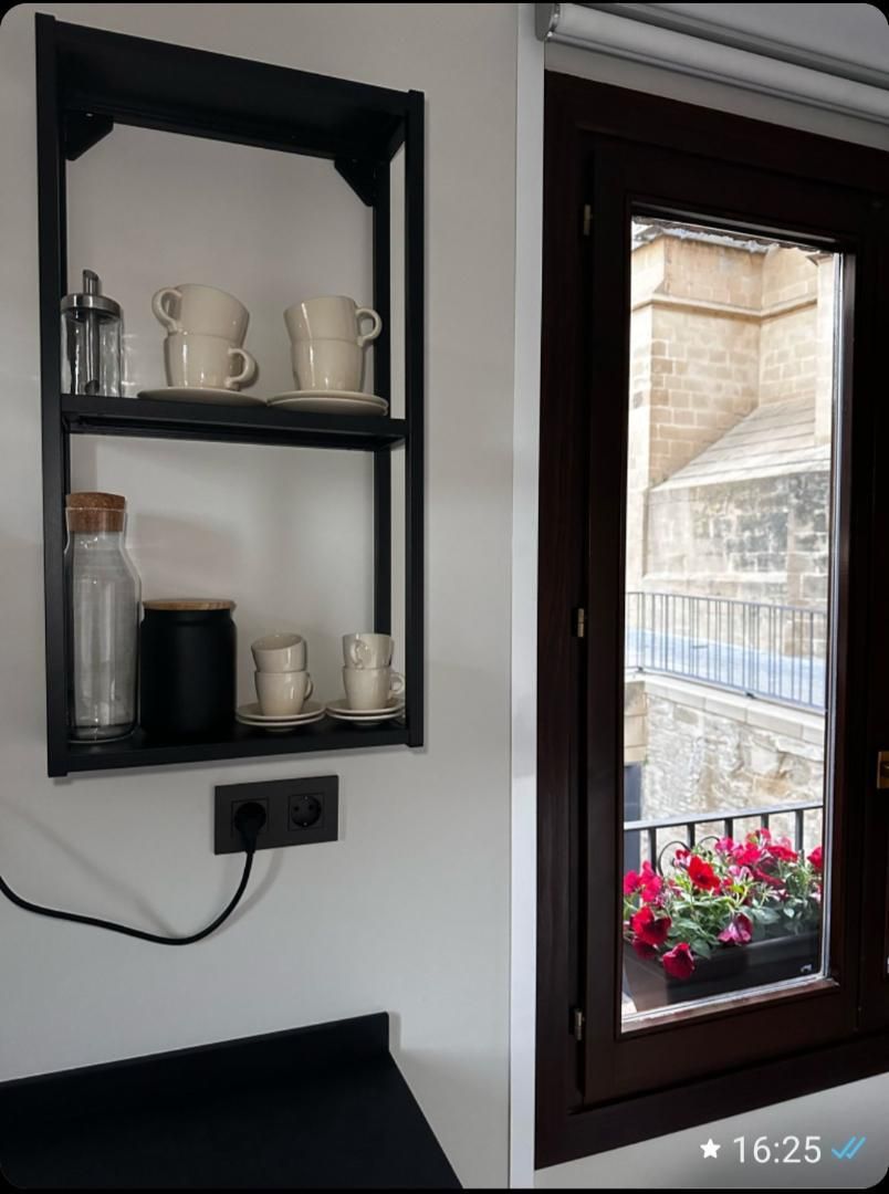 Kitchen of Flat to rent in  Huesca Capital  with Heating, Parquet flooring and Storage room
