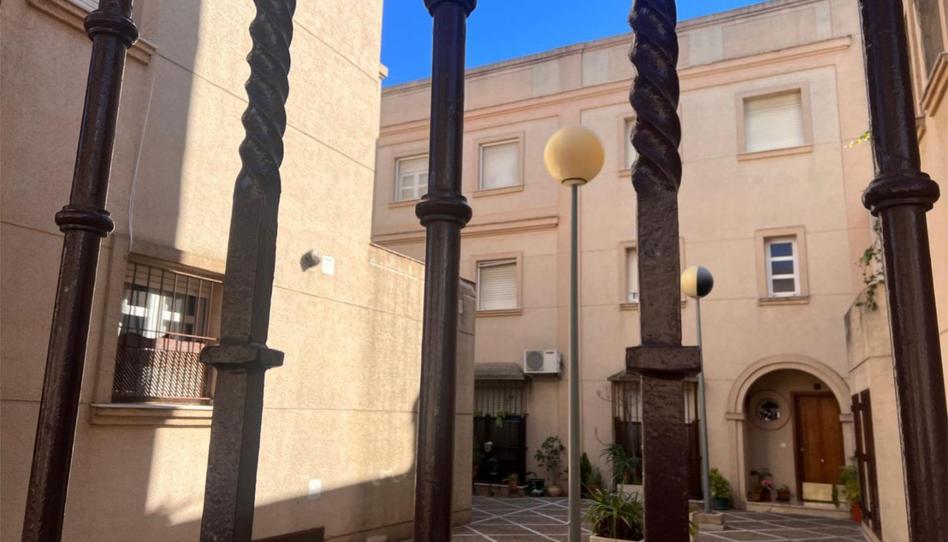 Foto 1 de Casa adosada en venda a Calle Guadalete, 25 -, Centro, Cádiz