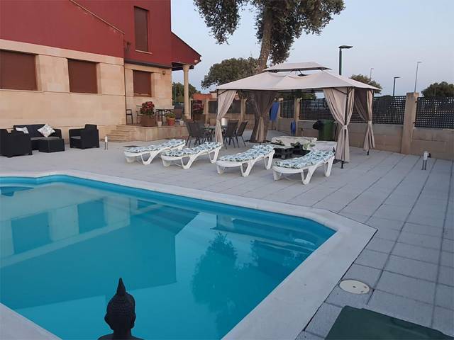 Casa-chalet en Venta en Avenida María Jesús Fernández Luna, 2 en Carrascal de Barregas