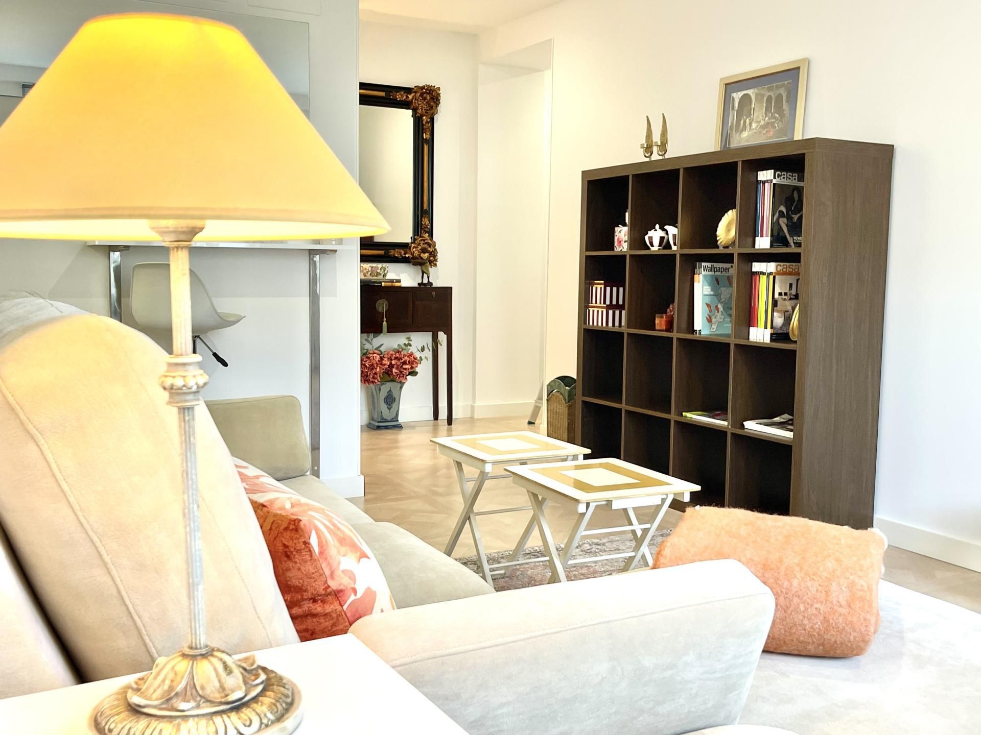 Living room of Flat to rent in Santiago de Compostela 