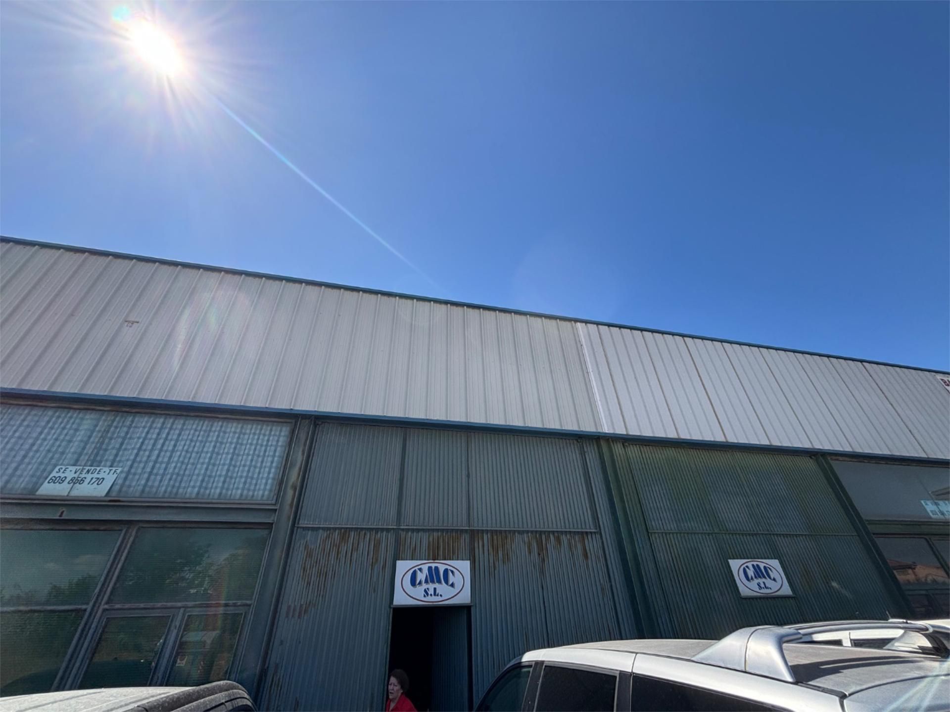 Exterior view of Industrial buildings for sale in Cebolla