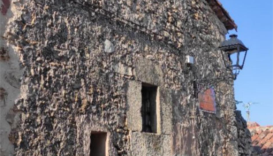 Single-family semi-detached for sale in Calle de la Fragua, 11, Torremocha del Pinar, Guadalajara - image 1 Photo 1 of Single-family semi-detached for sale in Calle de la Fragua, 11, Torremocha del Pinar, Guadalajara