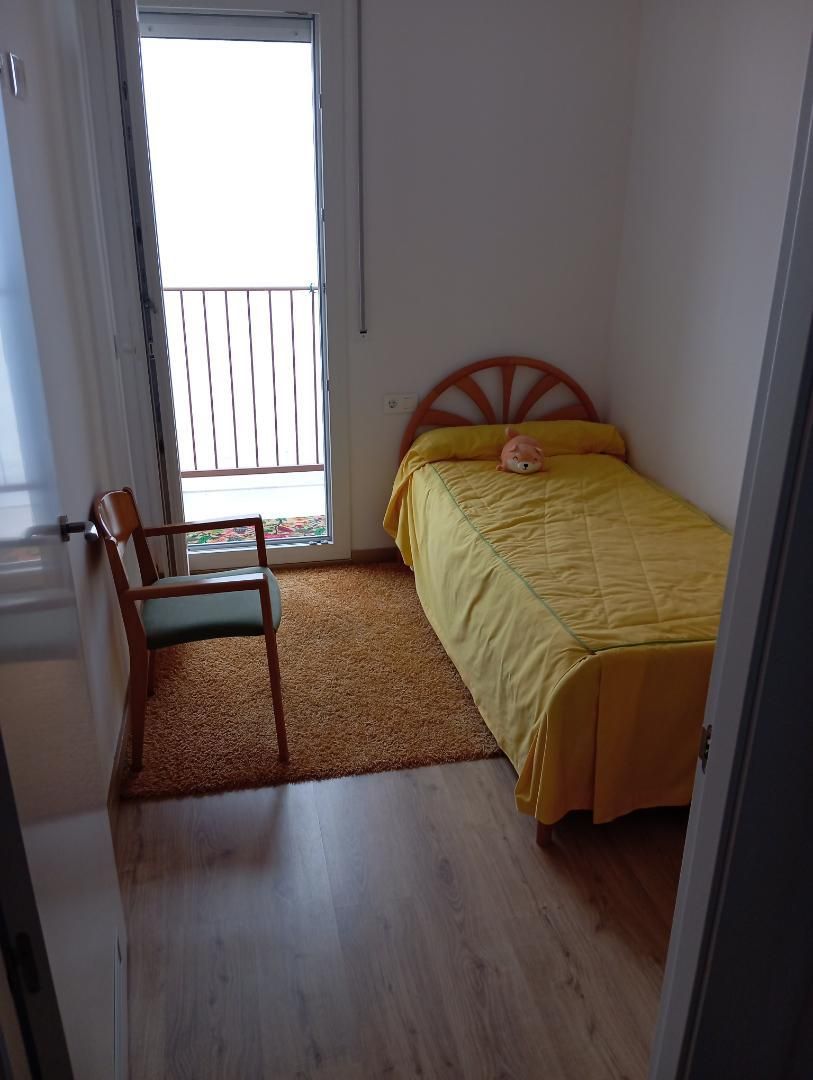 Bedroom of Flat to share in Reus  with Air Conditioner, Heating and Parquet flooring