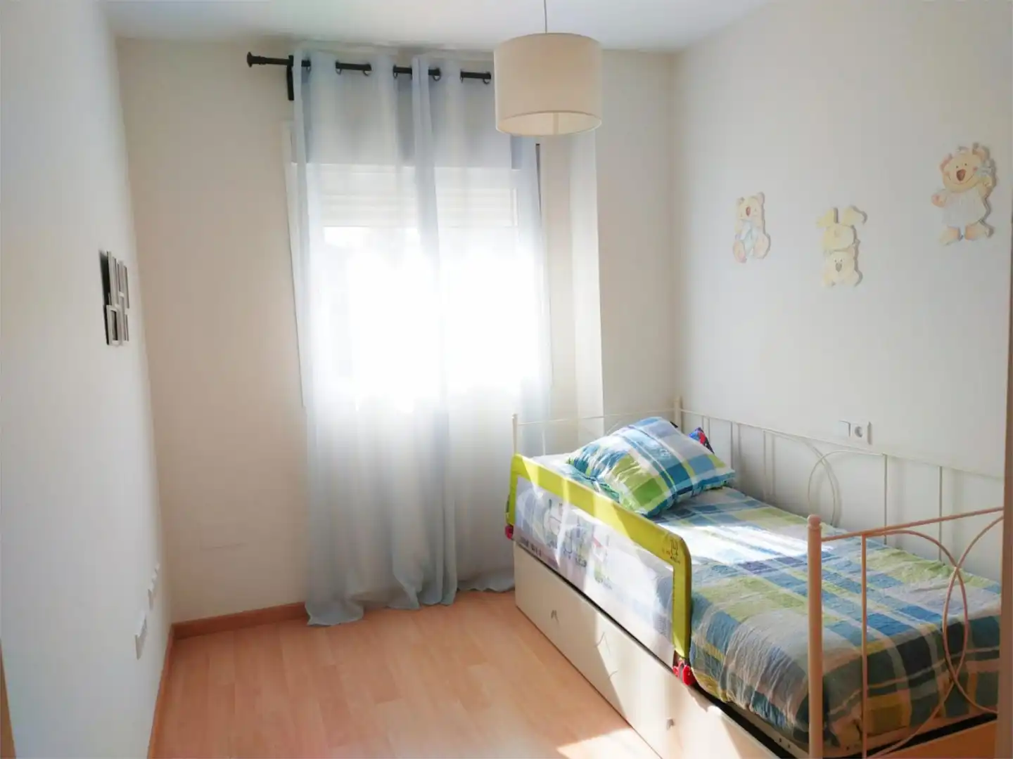 Wohnung zum Verkauf in Calle Pastora Imperio, 21, Alegría de la Huerta- Jardín de Málaga Schlafzimmer von Wohnung zum Verkauf in Málaga mit Klimaanlage, Heizung und Parkett