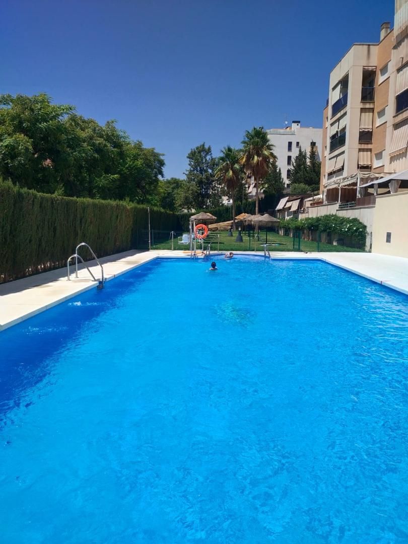 Swimming pool of Flat for sale in Málaga Capital  with Air Conditioner, Terrace and Swimming Pool