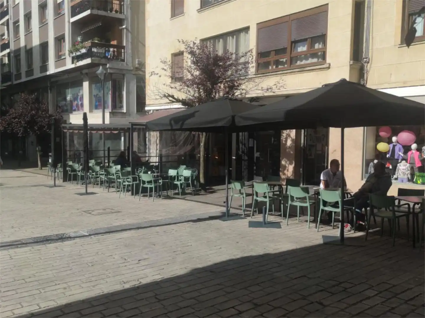 Terraza de Local en traspaso en Ermua con Aire acondicionado y Calefacción
