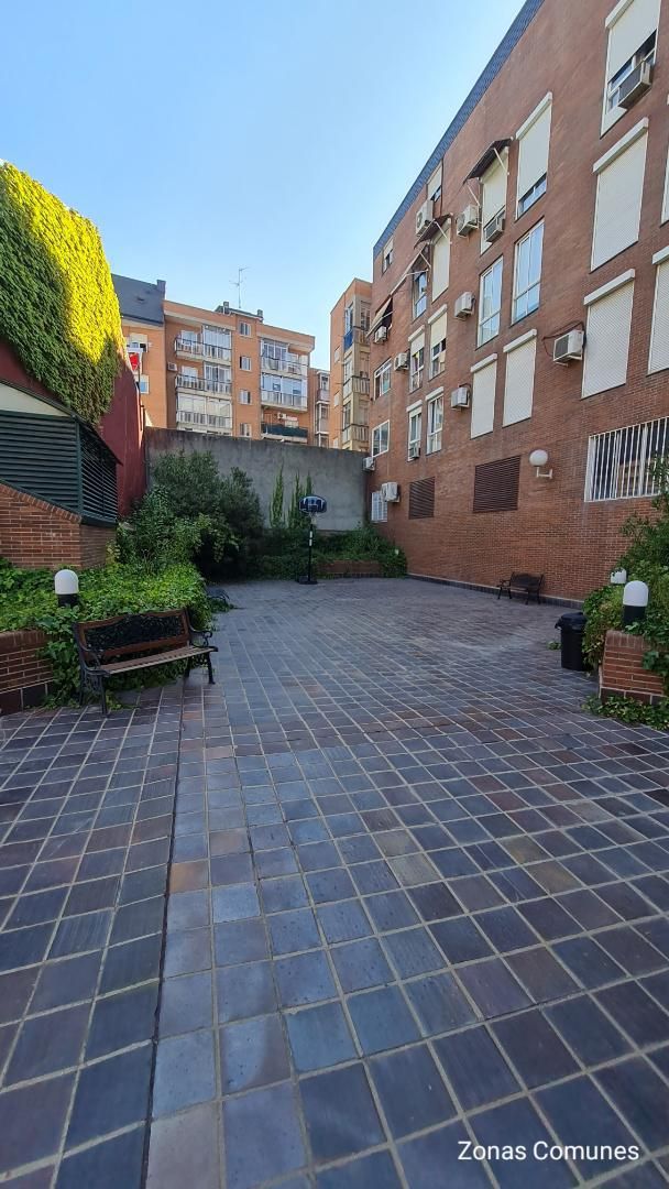Flat to rent in Calle de Müller, 42, Valdeacederas
