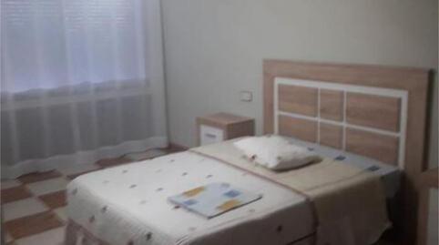 Foto 5 de Apartament de lloguer a Miralvalle - Av. Virgen del Puerto - La Data, Cáceres