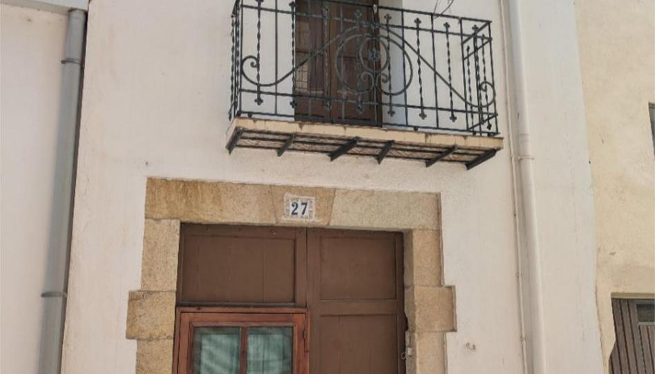 Single-family semi-detached for sale in Carrer Planet, 27, Cervera del Maestre, Castellón - image 1 Photo 1 of Single-family semi-detached for sale in Carrer Planet, 27, Cervera del Maestre, Castellón