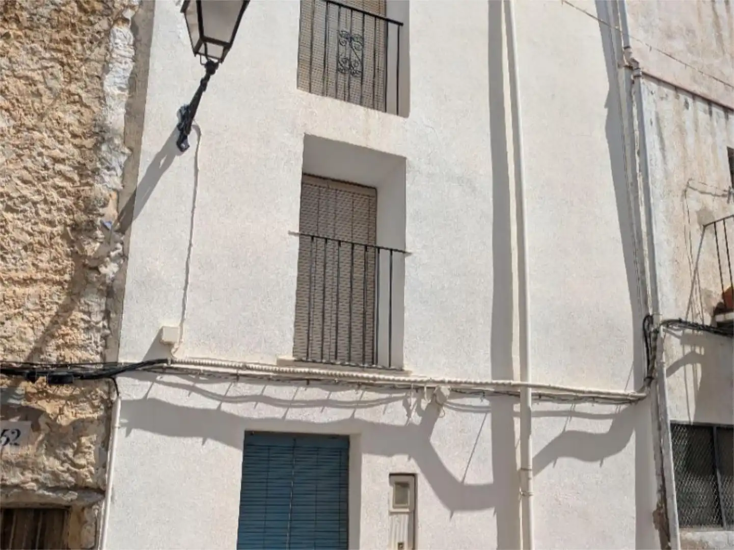 Einfamilien-Reihenhaus zum Verkauf in Carrer Planet, 27, Cervera del Maestre Außenansicht von Einfamilien-Reihenhaus zum Verkauf in Cervera del Maestre mit Terrasse und Balkon