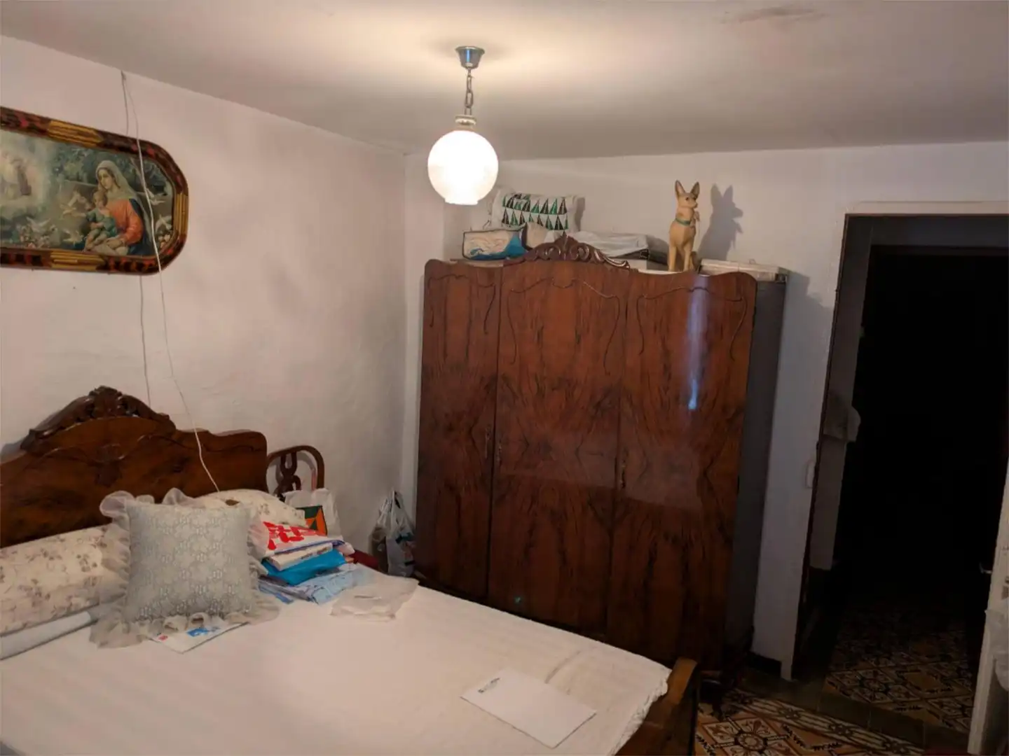 Einfamilien-Reihenhaus zum Verkauf in Carrer Planet, 27, Cervera del Maestre Schlafzimmer von Einfamilien-Reihenhaus zum Verkauf in Cervera del Maestre mit Terrasse und Balkon