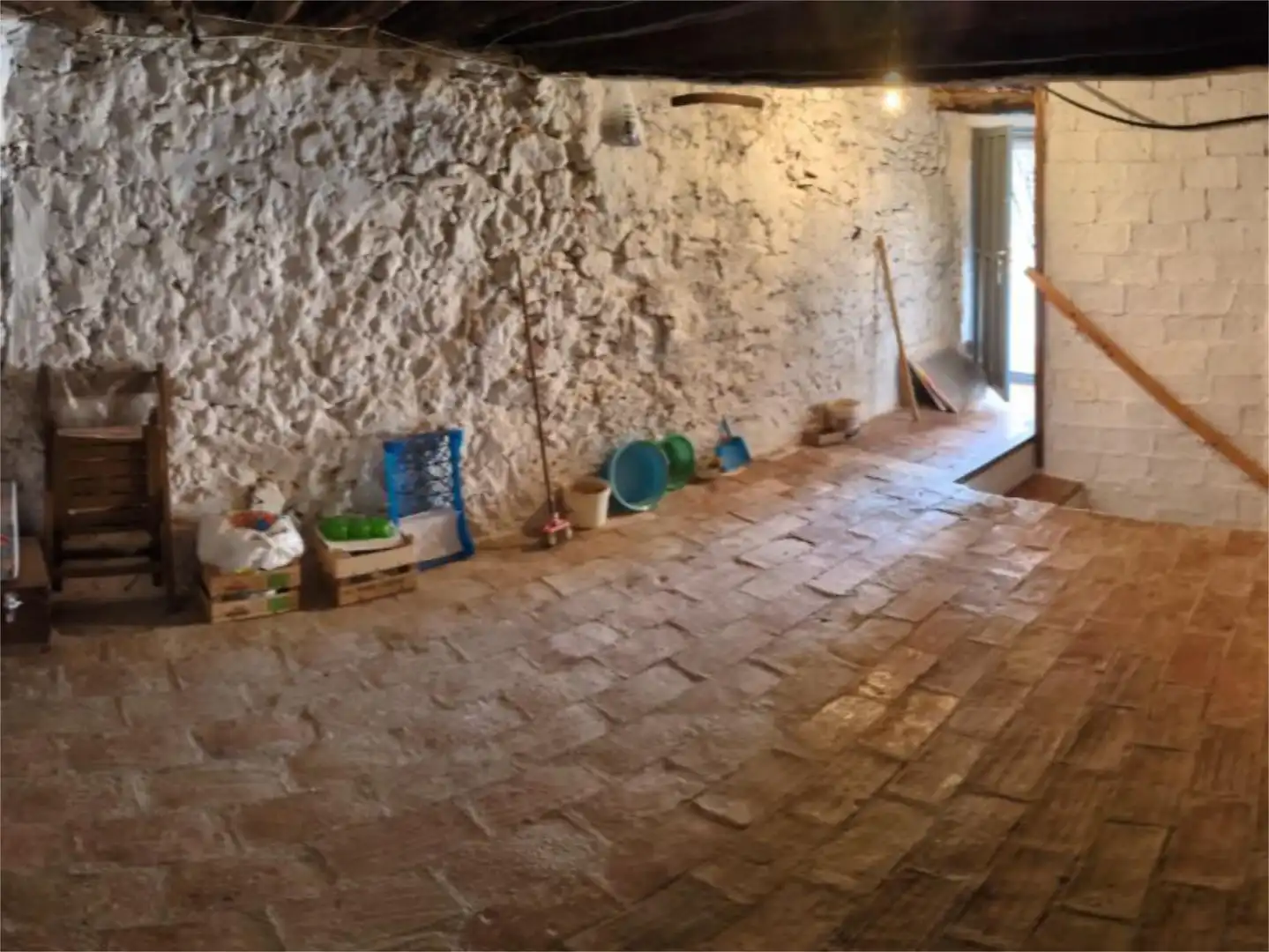 Einfamilien-Reihenhaus zum Verkauf in Carrer Planet, 27, Cervera del Maestre Einfamilien-Reihenhaus zum Verkauf in Cervera del Maestre mit Terrasse und Balkon
