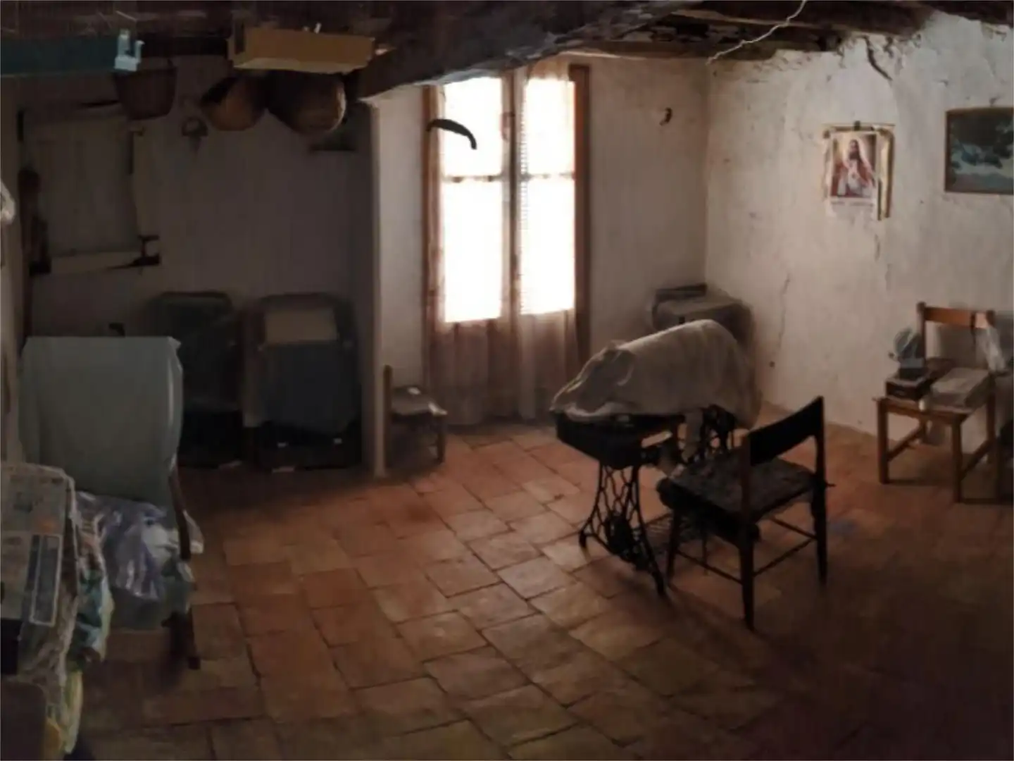 Einfamilien-Reihenhaus zum Verkauf in Carrer Planet, 27, Cervera del Maestre Einfamilien-Reihenhaus zum Verkauf in Cervera del Maestre mit Terrasse und Balkon