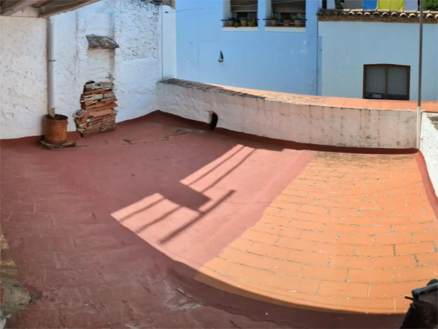 Einfamilien-Reihenhaus zum Verkauf in Carrer Planet, 27, Cervera del Maestre Terrasse von Einfamilien-Reihenhaus zum Verkauf in Cervera del Maestre mit Terrasse und Balkon