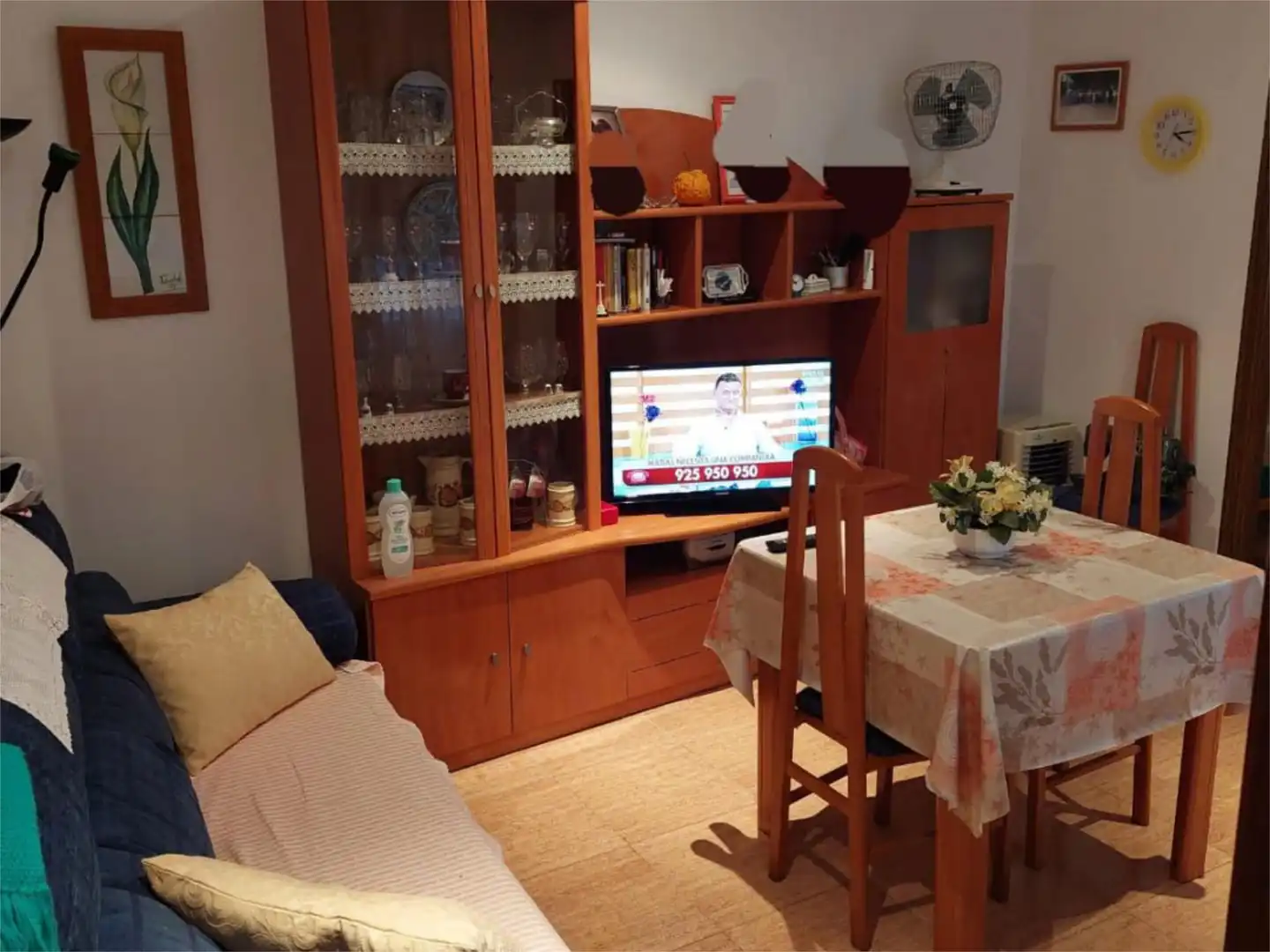 Piso en venta en Calle Depositos de Agua, 25, La Solana Sala de estar de Piso en venta en La Solana con Calefacción y Amueblado