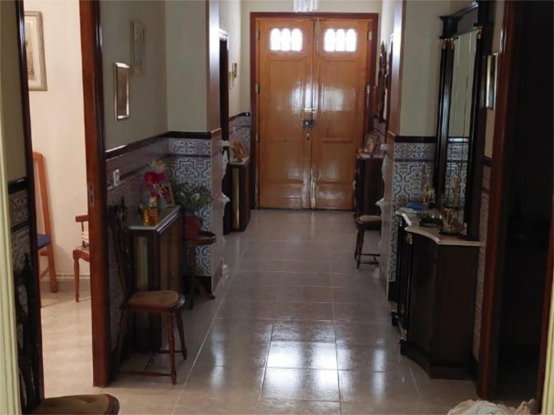Flat for sale in La Solana    with Heating and Furnished