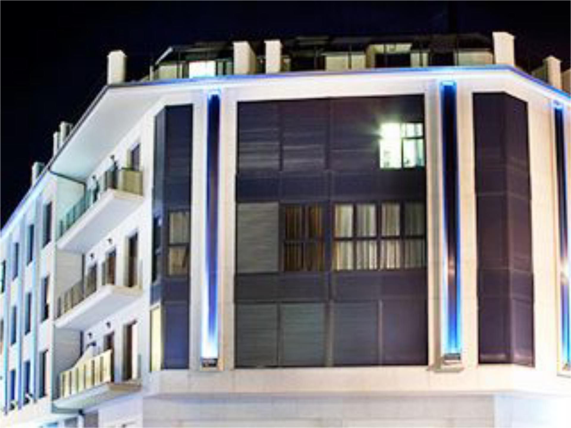 Exterior view of Flat for sale in León Capital   with Air Conditioner