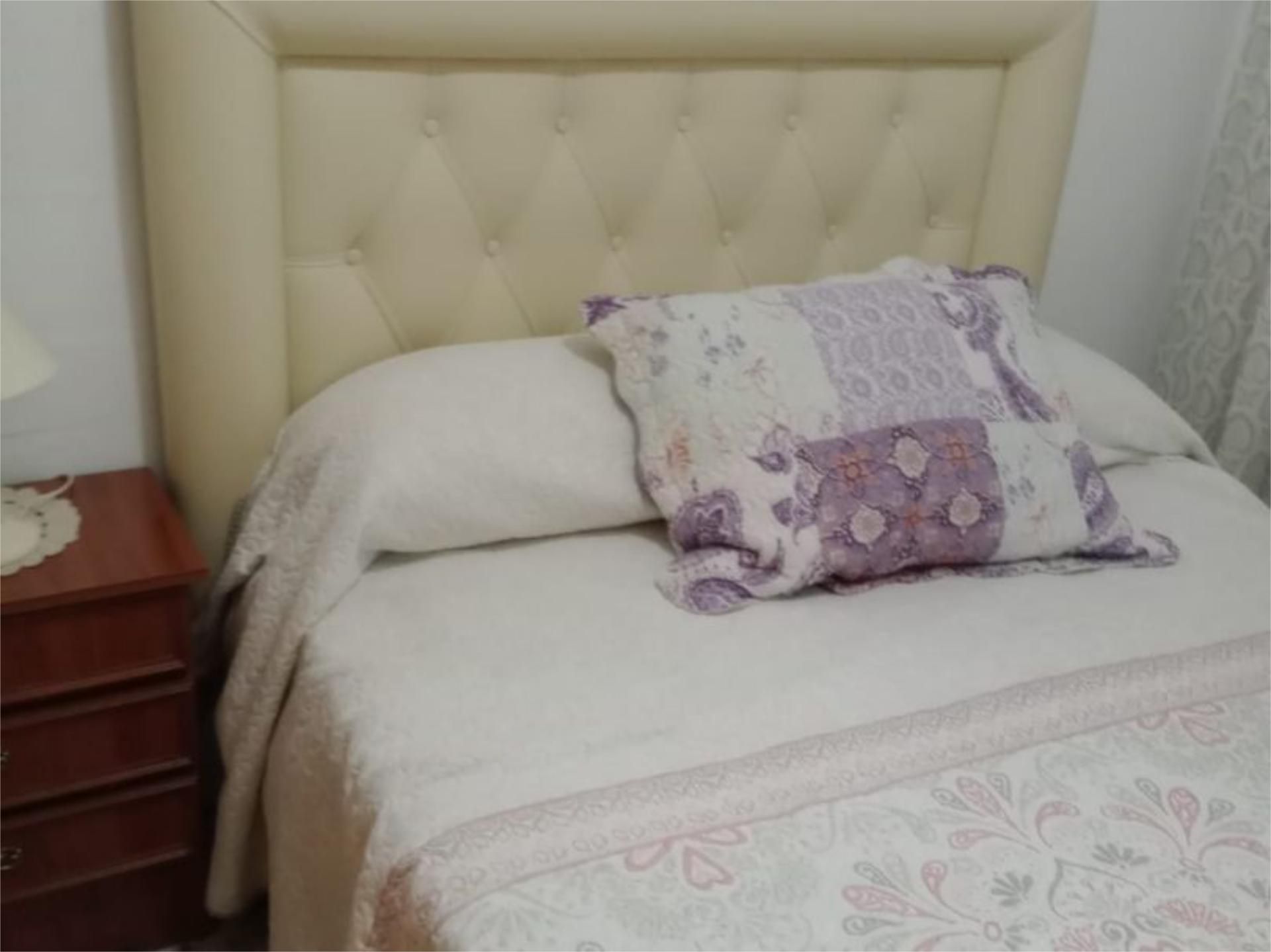 Dormitori de Casa adosada en venda en Jódar amb Aire condicionat, Calefacció i Balcó